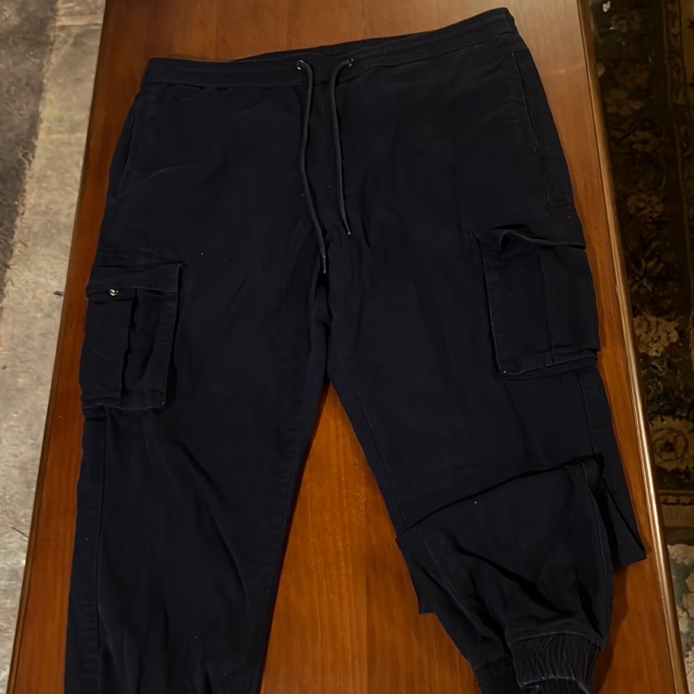 Men’s Goodfellow pants with side pockets